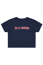 Load image into Gallery viewer, Women's Street Crop Tee De La Finikera
